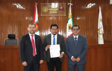 a través del titular de la Unidad de Transparencia y Protección de Datos Personales, Marco Antonio Zelocualtecatl León, obtuvo la certificación nacional