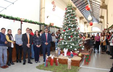 Encabezaron el encendido del árbol de navidad, que da la bienvenida a la época decembrina