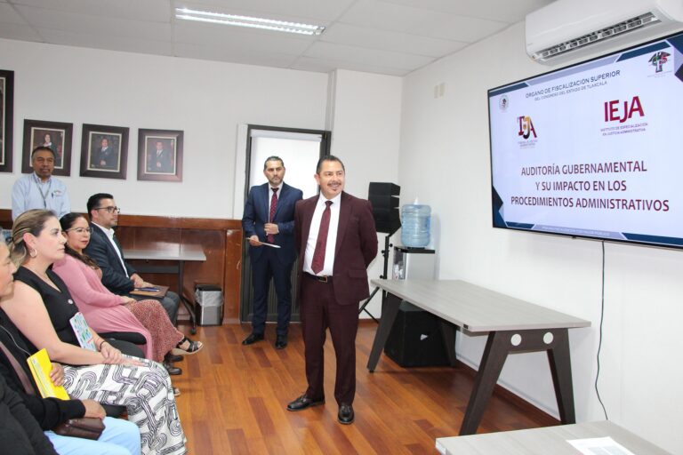 El Magistrado Presidente del Tribunal de Justicia Administrativa del Estado de Tlaxcala y la Magistrada, Martha Zenteno Ramírez, encabezaron la segunda sesión de capacitación con el tema “Fiscalización Superior y Auditoria Gubernamental”
