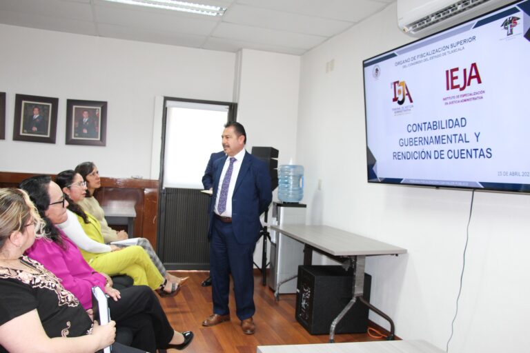 El pasado miércoles, el Magistrado Presidente del Tribunal de Justicia Administrativa del Estado de Tlaxcala, acompañado de las Magistradas, inauguró el curso “Contabilidad Gubernamental, Fiscalización y Auditoría para el Análisis Jurisdiccional en el Ámbito Administrativo”