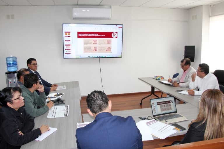 La directora de Archivo y Documentación del Tribunal de Justicia Administrativa del Estado de Tlaxcala, encabezó una reunión de trabajo con las y los responsables de archivo de trámite de las áreas administrativas…